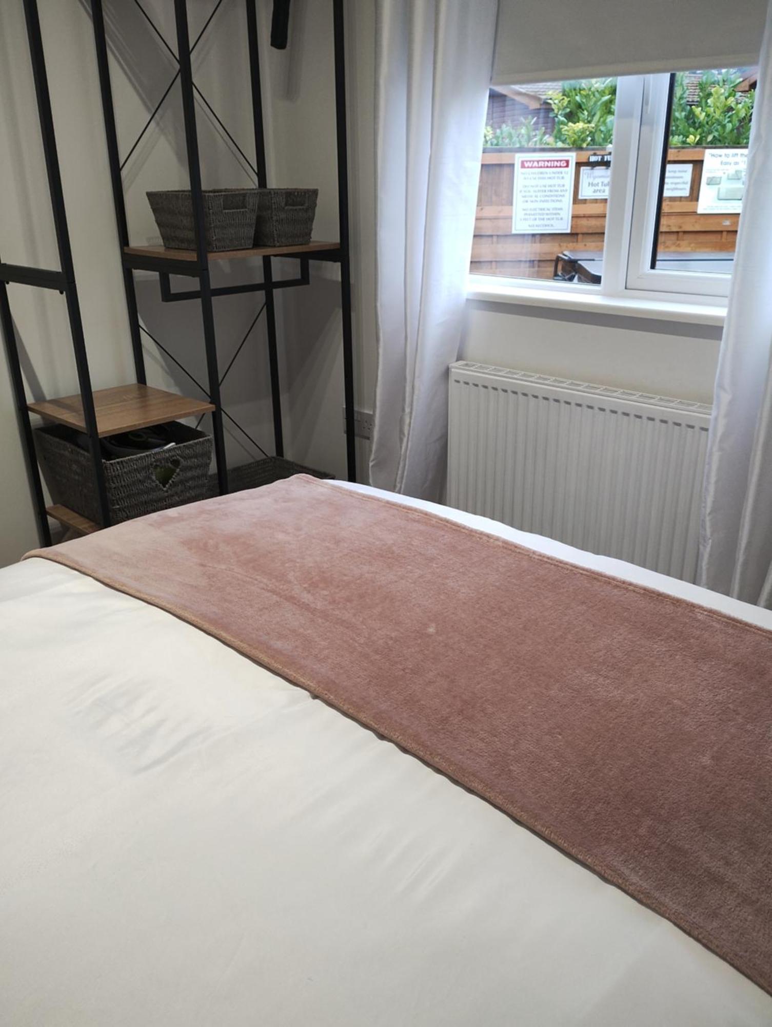 Wyoming Cottage York Room photo